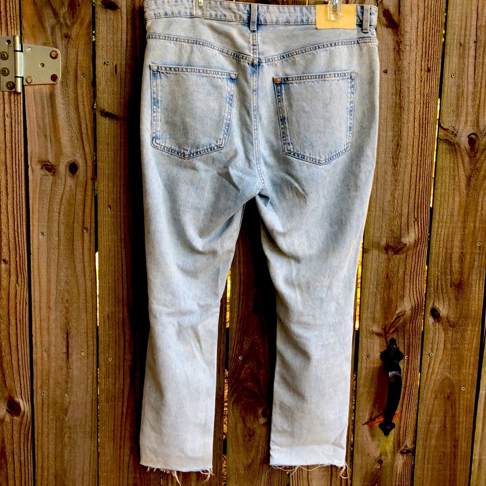 H&M jeans 👖 - Picture 2 of 4